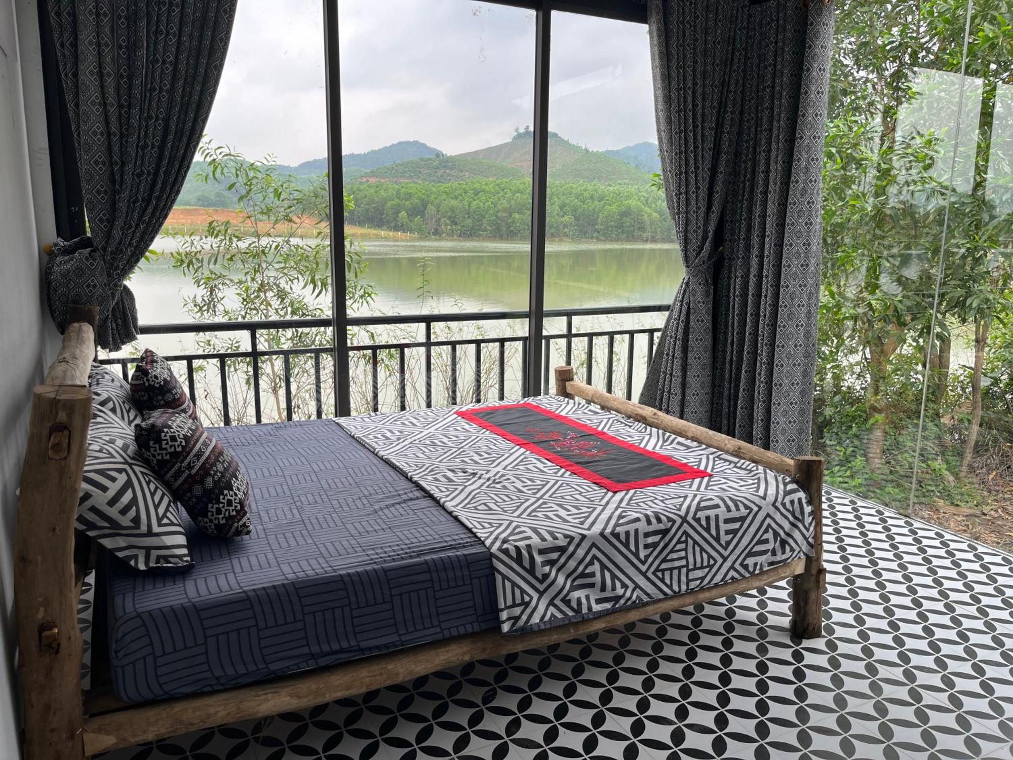 Nguyen Shack Retreat Resort Фонгня Екстер'єр фото