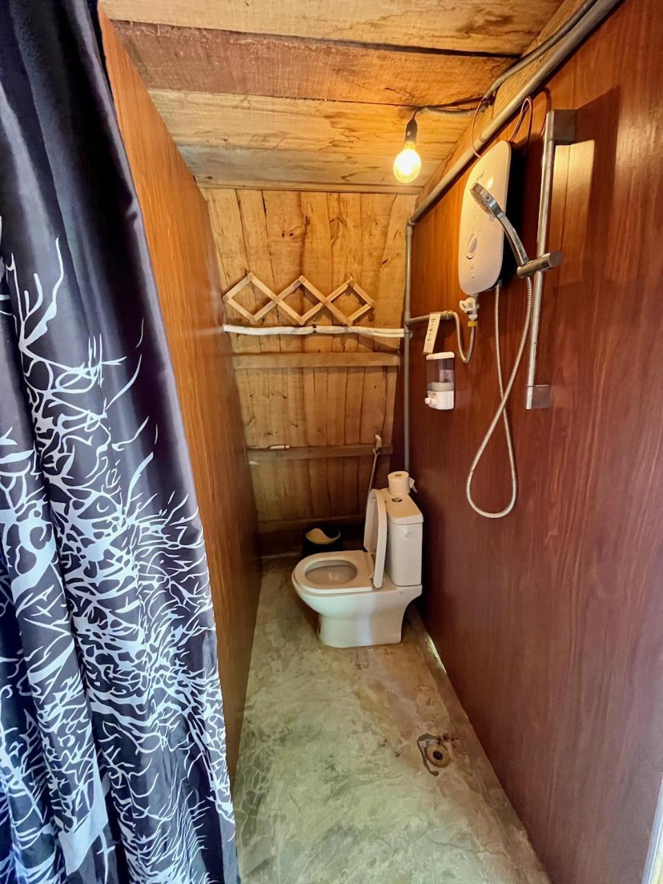 Nguyen Shack Retreat Resort Фонгня Екстер'єр фото