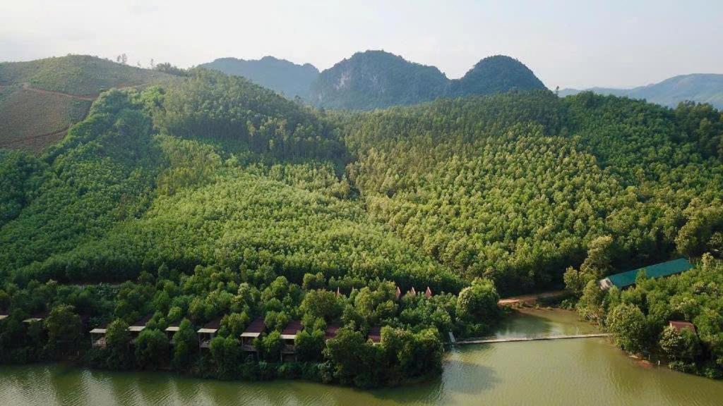 Nguyen Shack Retreat Resort Фонгня Екстер'єр фото